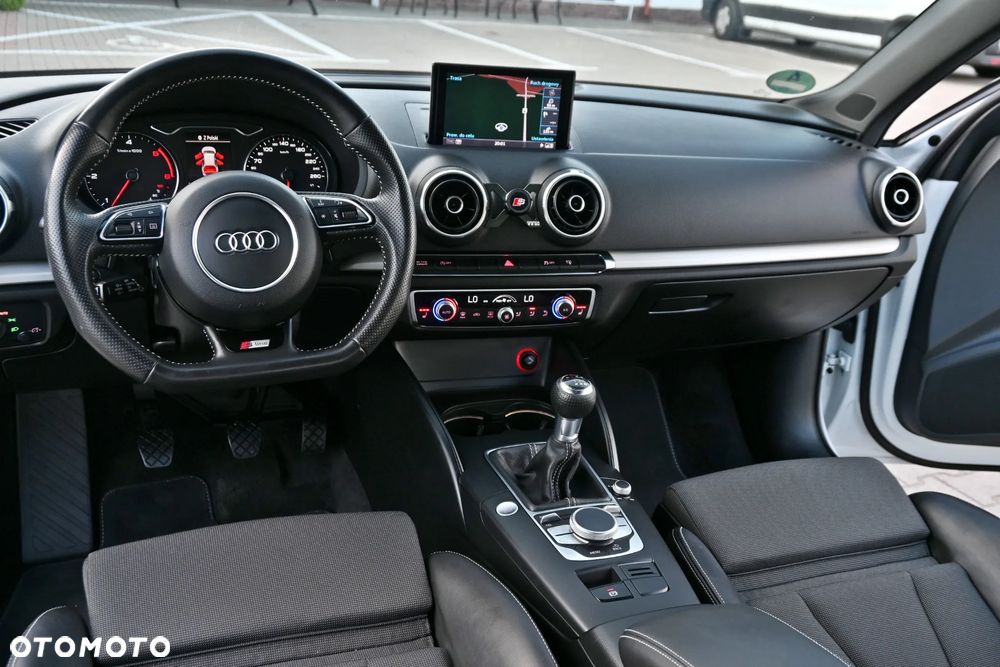 Audi A3 Sportback 2.0 TDI (clean diesel) S line Sportpaket - 33