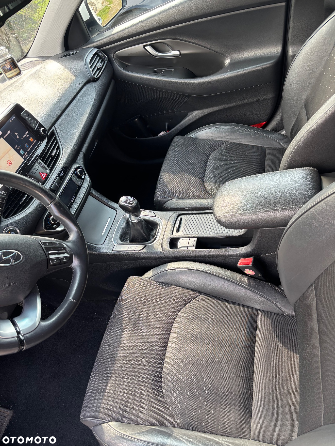 Hyundai i30 1.6 CRDi Premium - 10