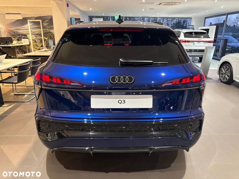 Audi Q3 35 TFSI mHEV S-Line S tronic - 2