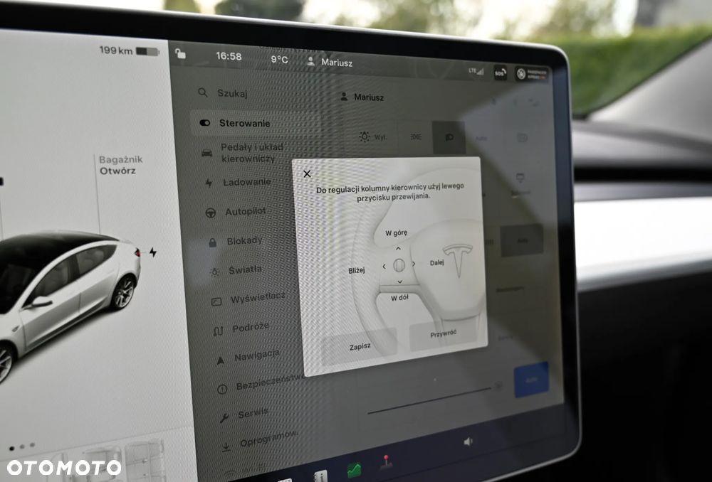 Tesla Model 3 - 32