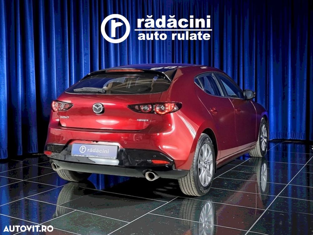 Mazda 3 - 9