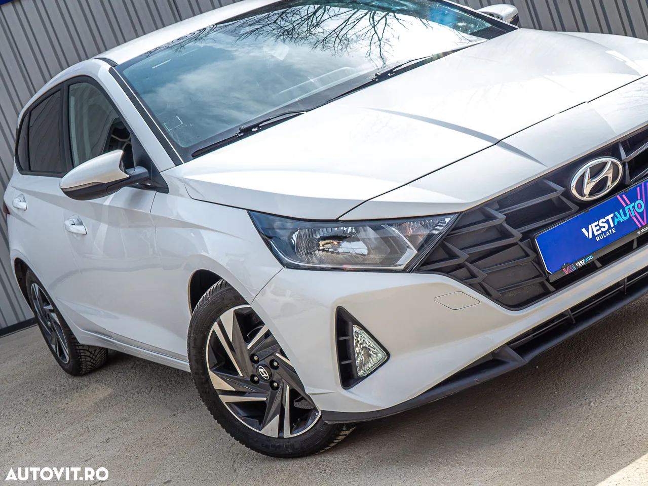 Hyundai i20 1.2 L 84CP 5DR Led Line - 27