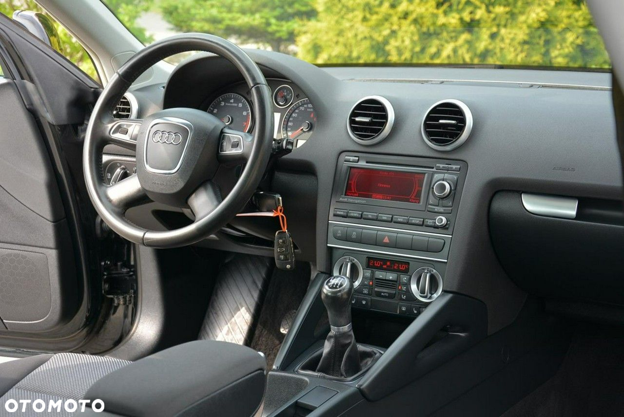 Audi A3 1.2 TFSI Sportback Attraction - 19