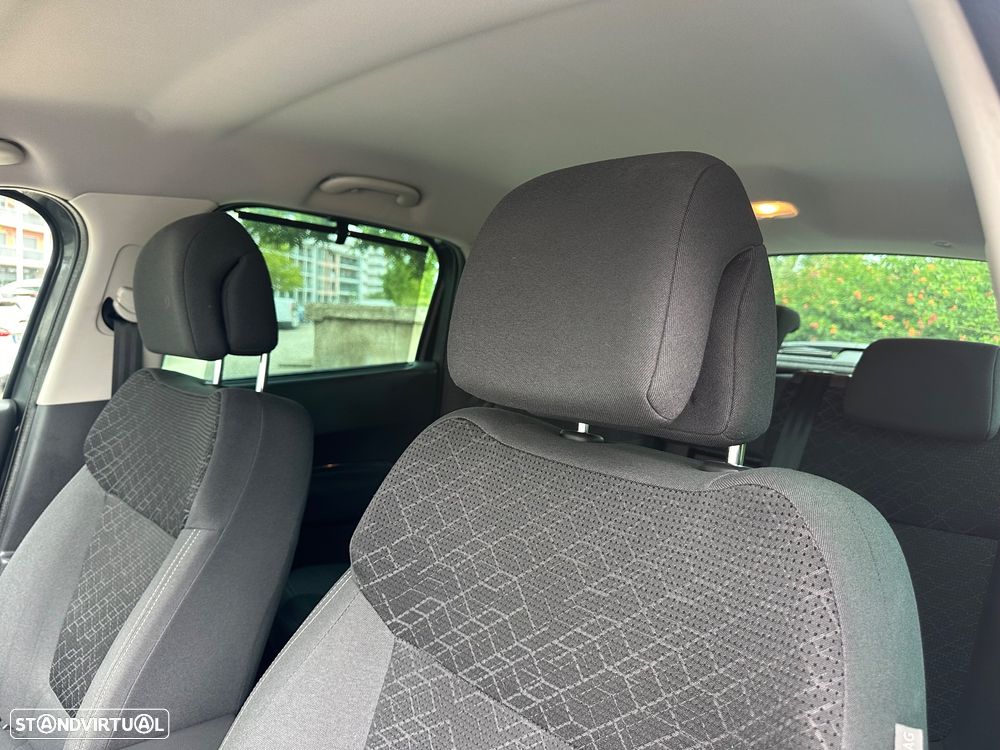 Peugeot 3008 1.6 BlueHDi Style EAT6 - 25