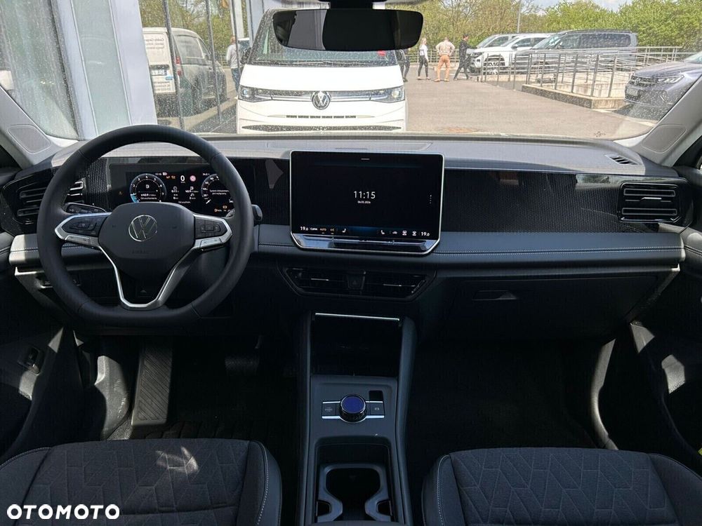 Volkswagen Tiguan - 5