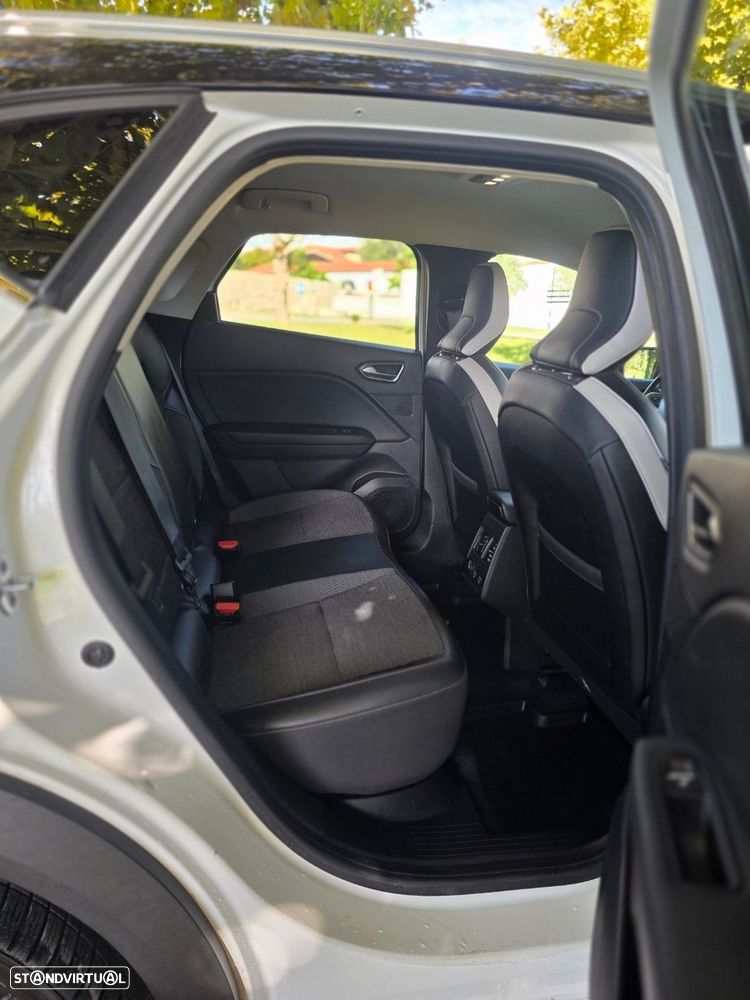 Renault Captur 1.3 TCe Initiale Paris EDC - 16