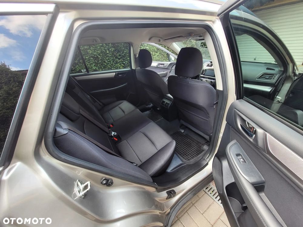 Subaru Outback 2.0D Active - 15