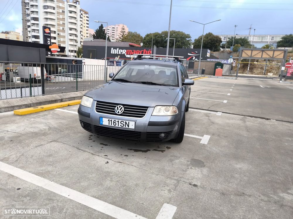 VW Passat Variant - 2