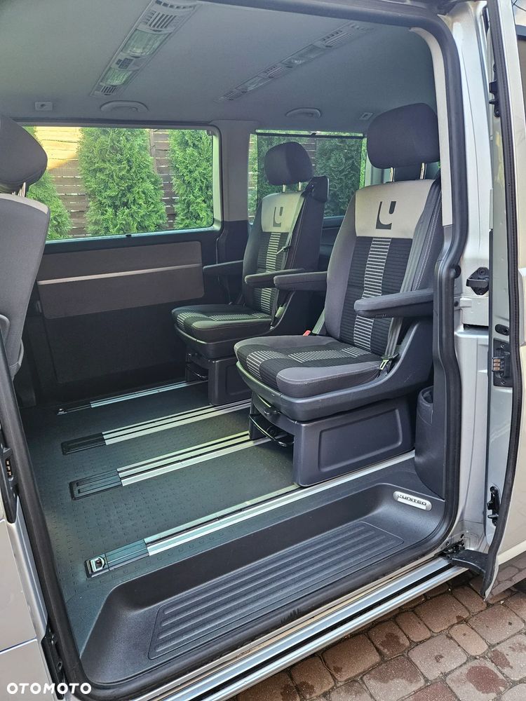 Volkswagen Multivan - 18