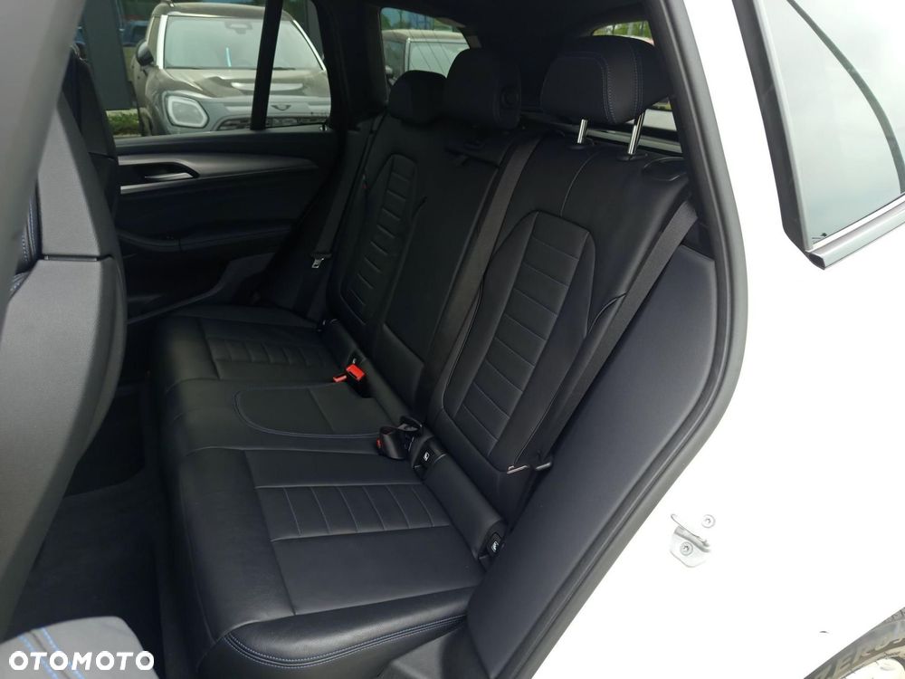 BMW X3 - 22