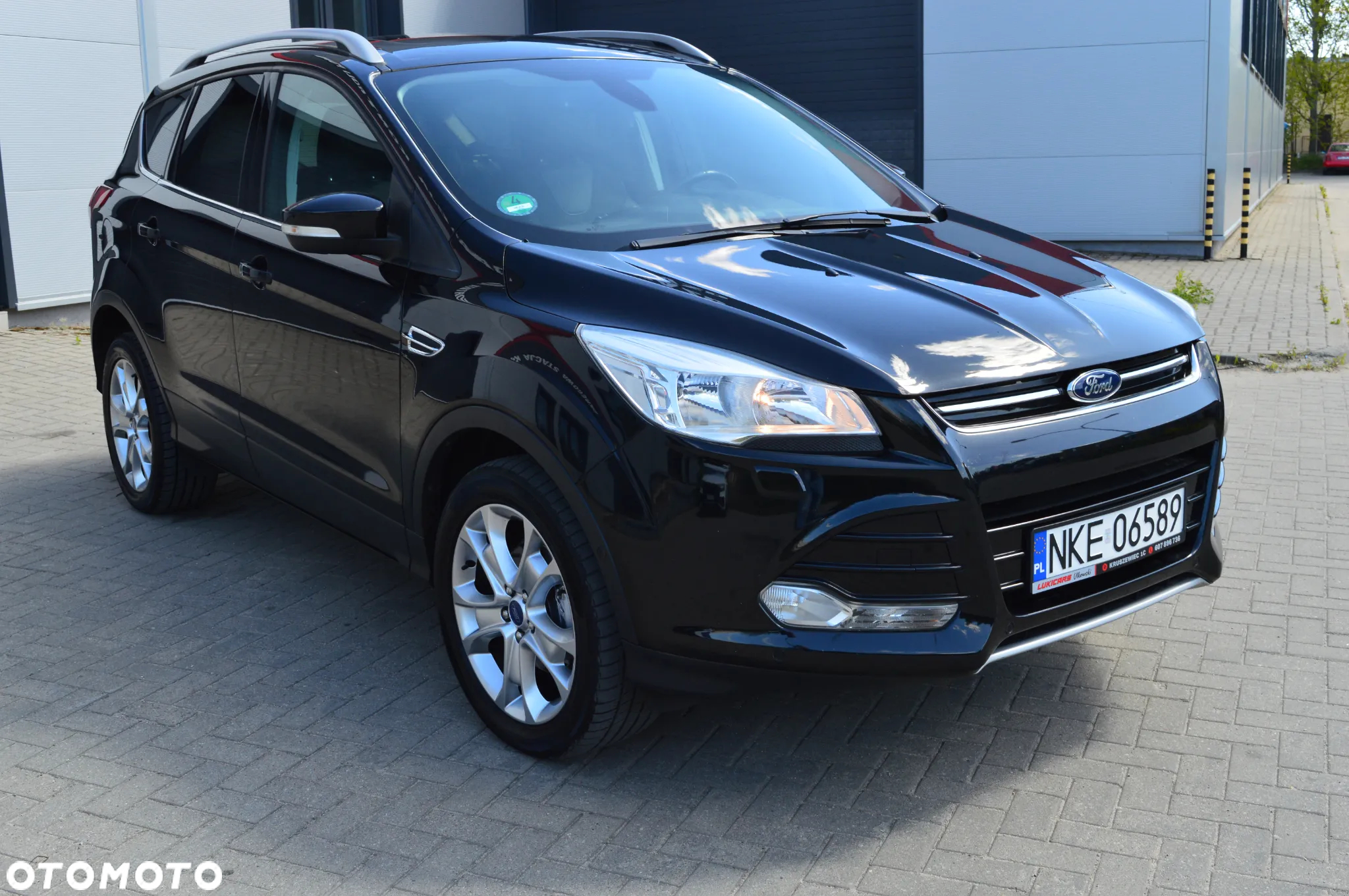 Ford Kuga 1.5 EcoBoost 2x4 Titanium - 10