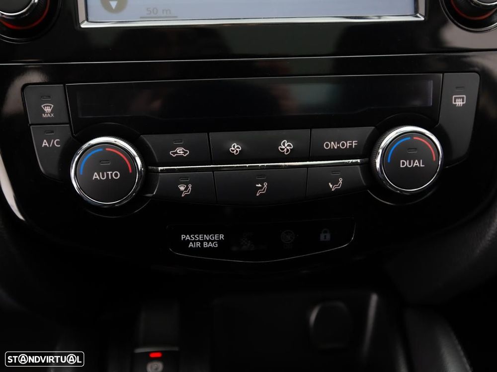 Nissan Qashqai 1.5 dCi N-Connecta Business - 18