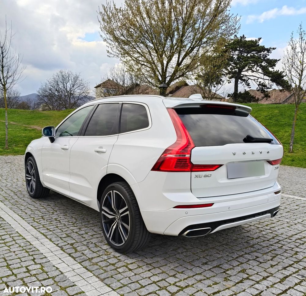 Volvo XC 60 D4 AWD Geartronic RDesign - 20
