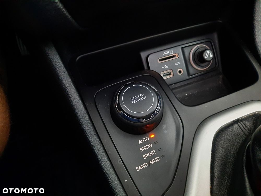 Jeep Cherokee 2.2 Multijet Active Drive II Automatik Overland - 37