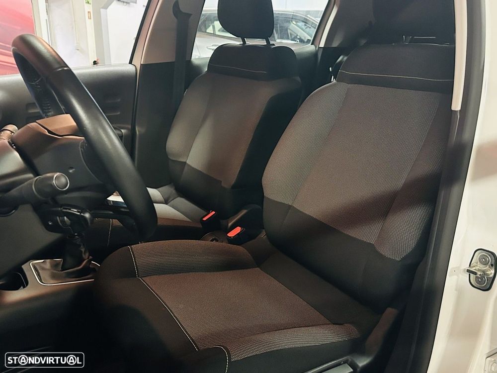 Citroën C3 1.2 PureTech Shine Pack - 6