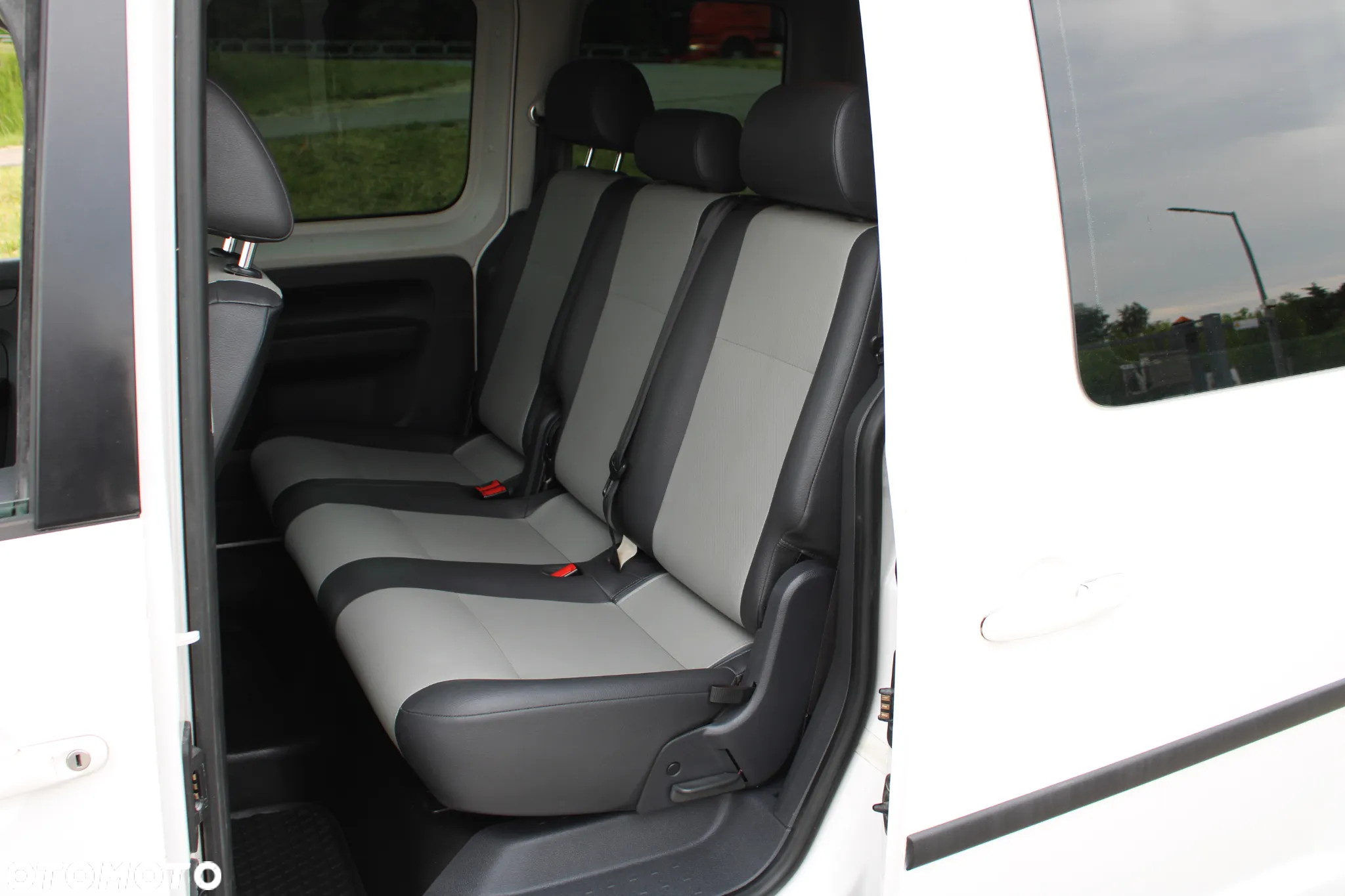 Volkswagen Caddy - 23