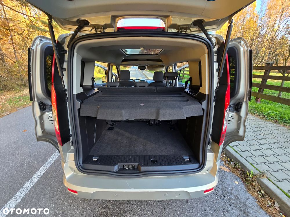 Ford Tourneo Connect 1.5 TDCi Start-Stop Titanium - 19