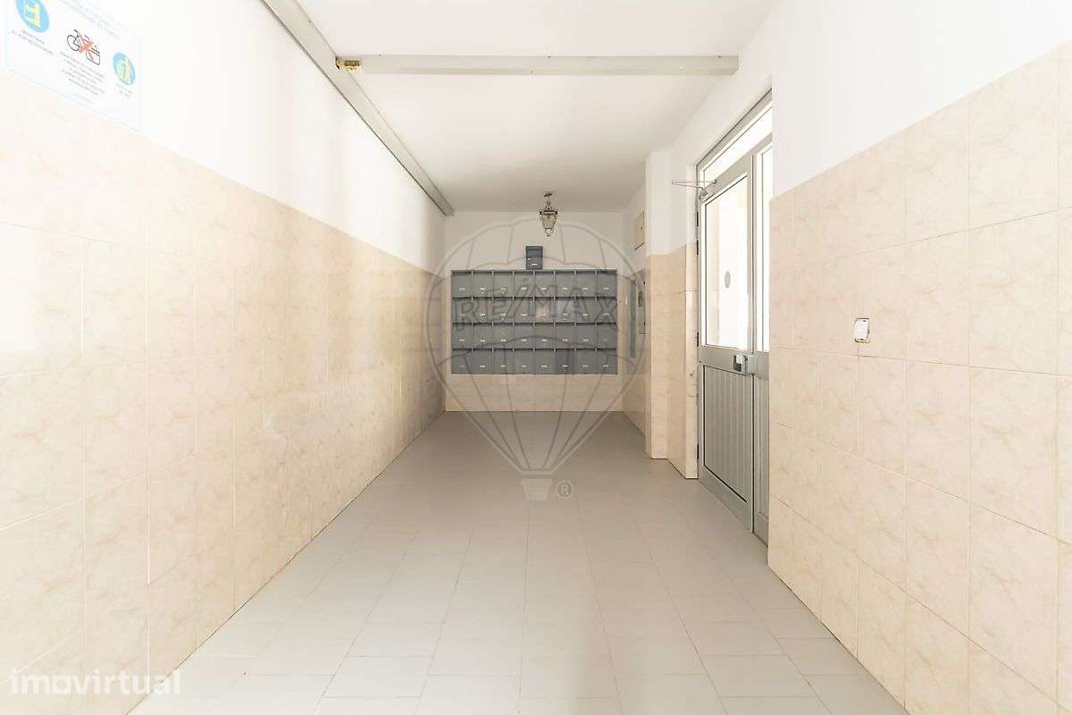 Apartamento T3 para venda em Pinhal Novo - Grande imagem: 2/25