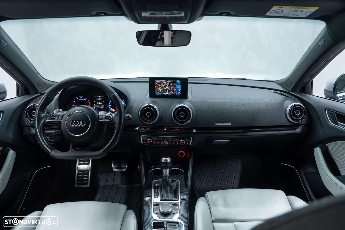 Audi RS3 Sportback 2.5 TFSI quattro S tronic - 14