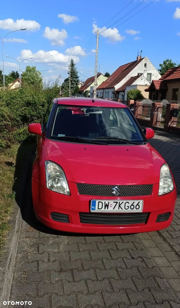 Suzuki Swift 1.3 Classic - 4