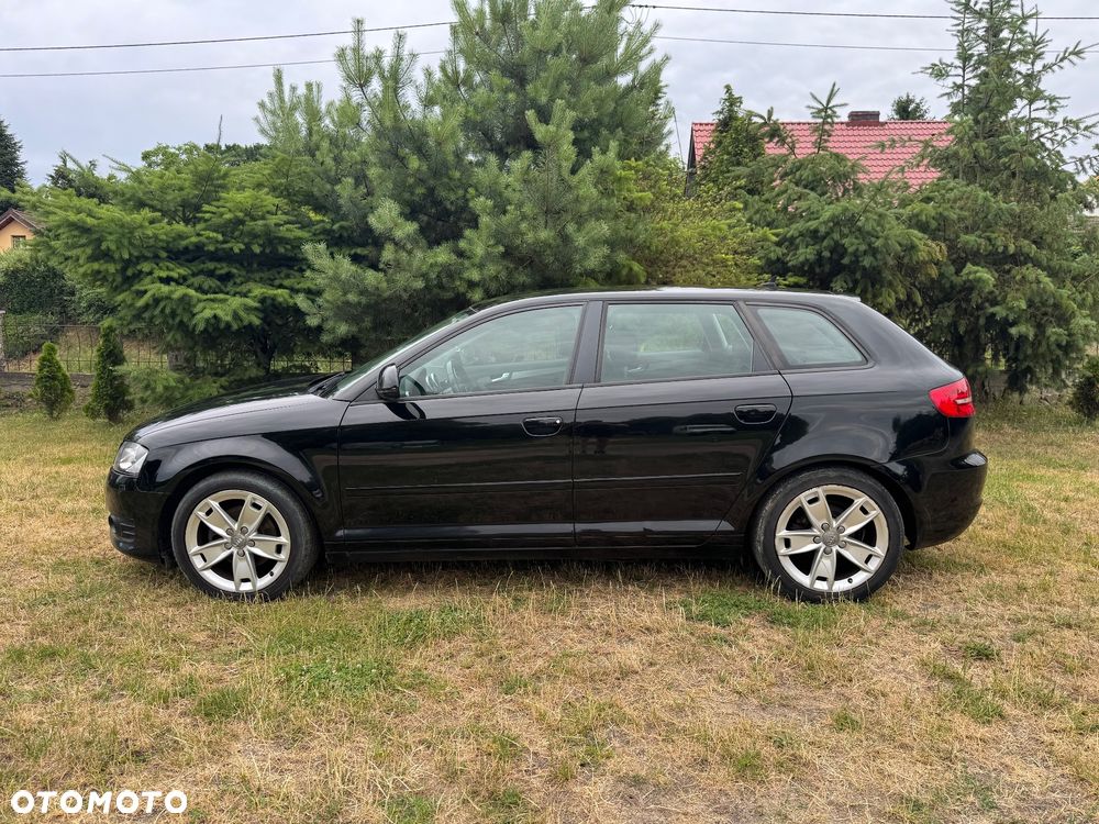 Audi A3 Sportback 2.0 TDI DPF Ambition - 4