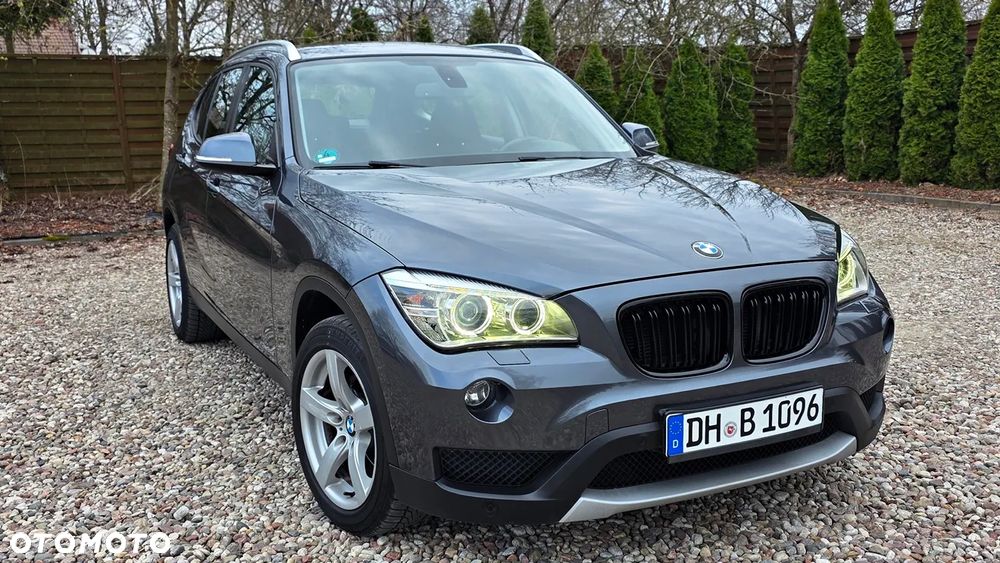 BMW X1 sDrive16d xLine - 24