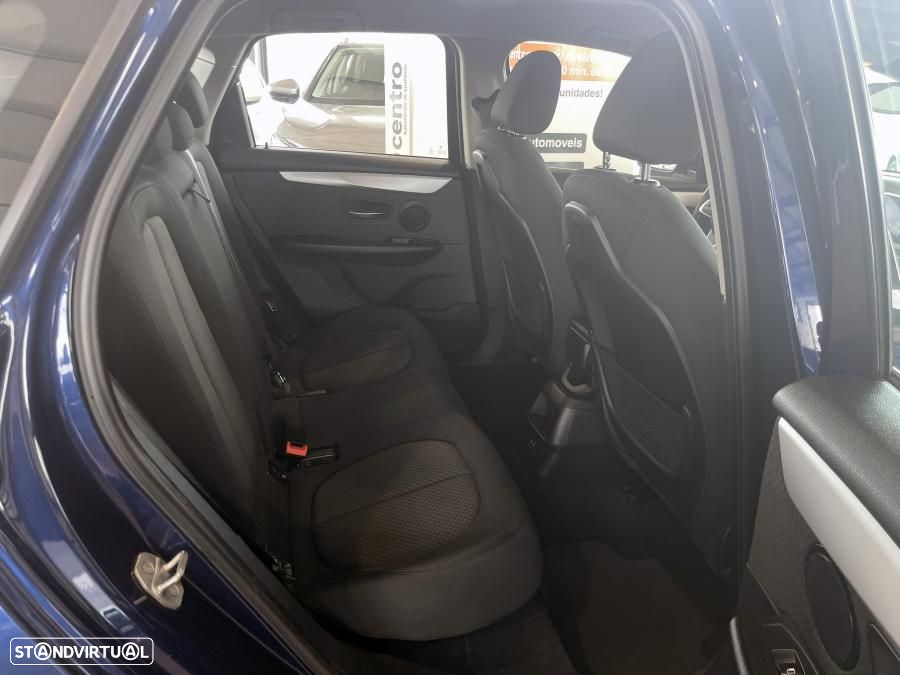 BMW 216 Active Tourer d Corporate Edition Business Edition - 25