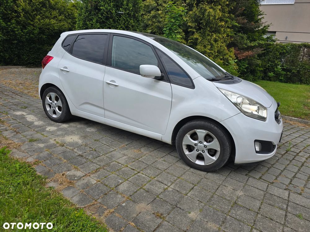Kia Venga 1.6 CRDi 128 Vision - 3