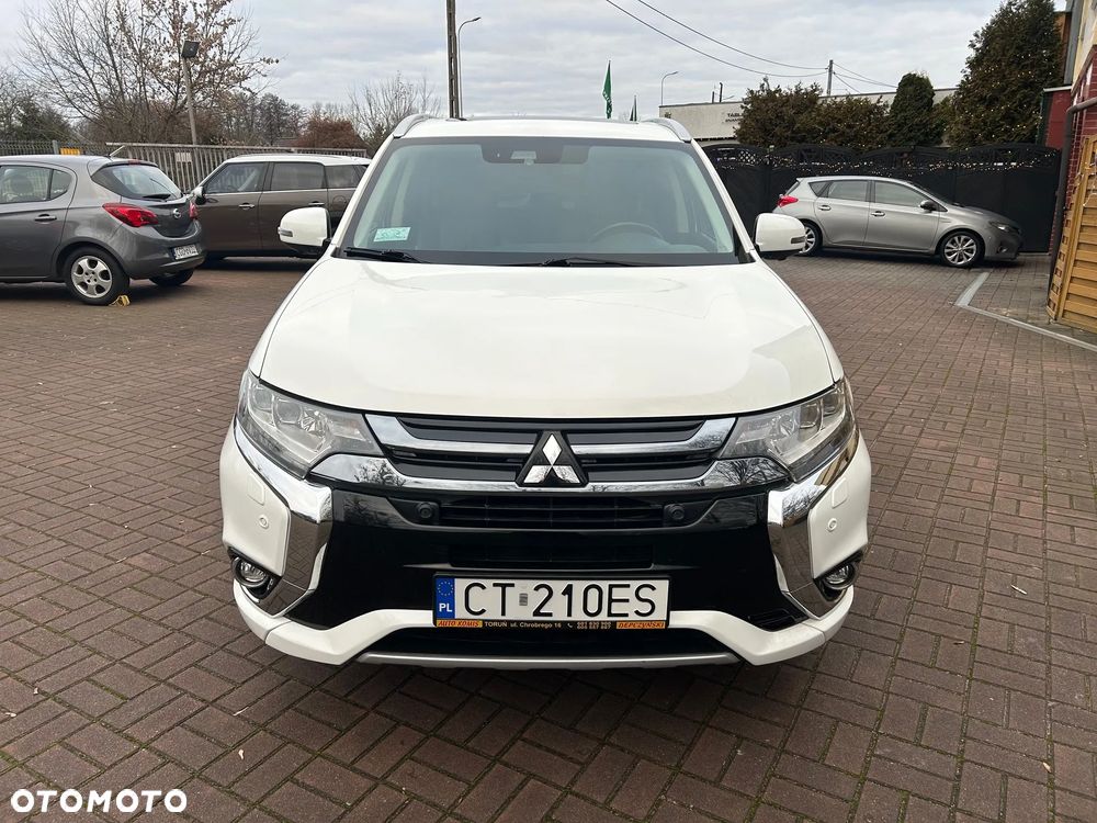 Mitsubishi Outlander 2.0 4WD Top - 3