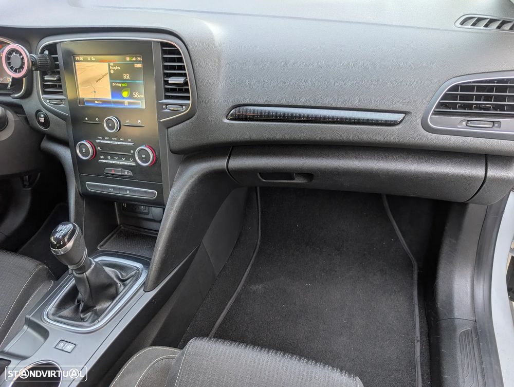 Renault Mégane ENERGY dCi 110 ECO2 EXPERIENCE - 12