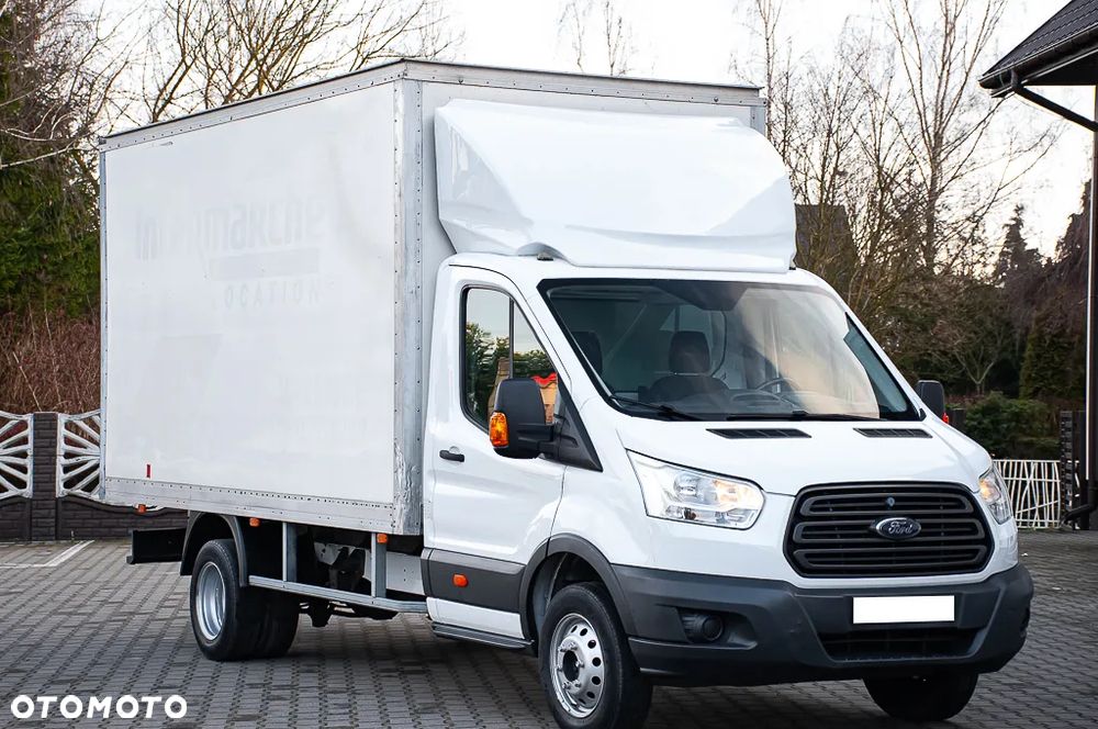Ford Transit - 12