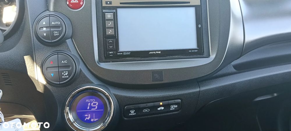 Honda Jazz 1.3 DSi i-VTEC IMA CVT Exclusive - 21
