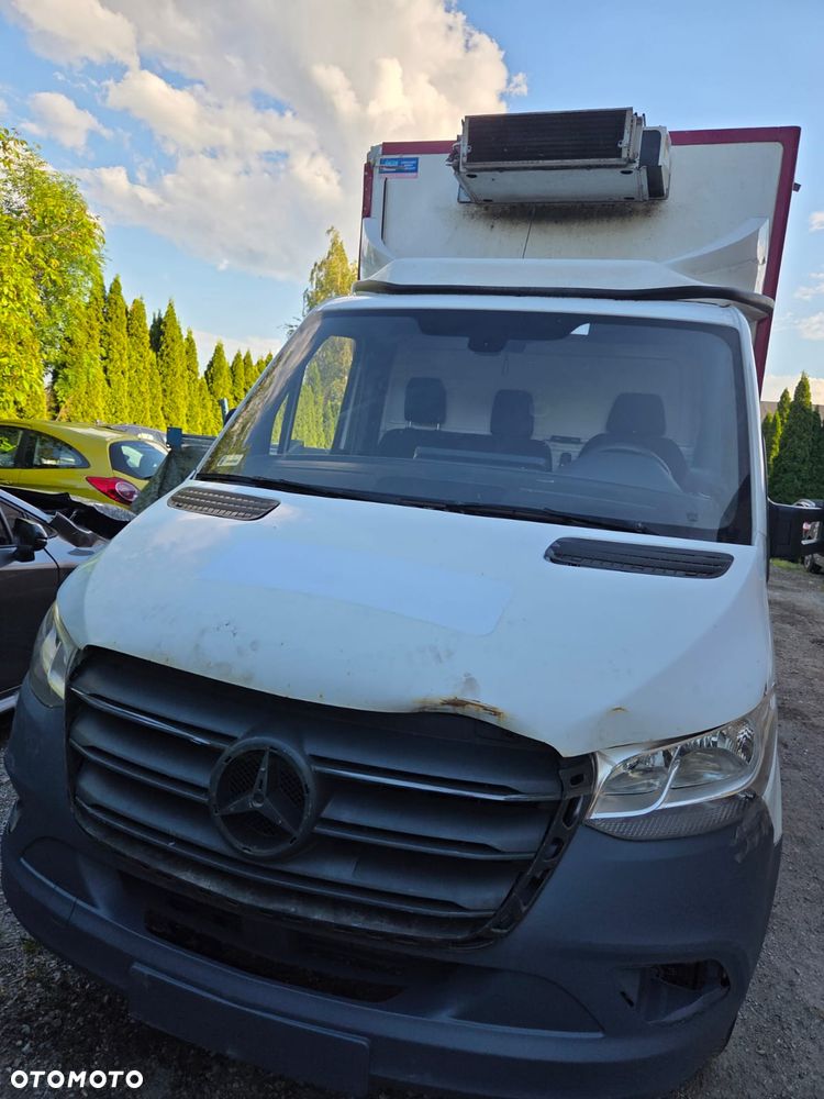 Mercedes-Benz Sprinter - 7