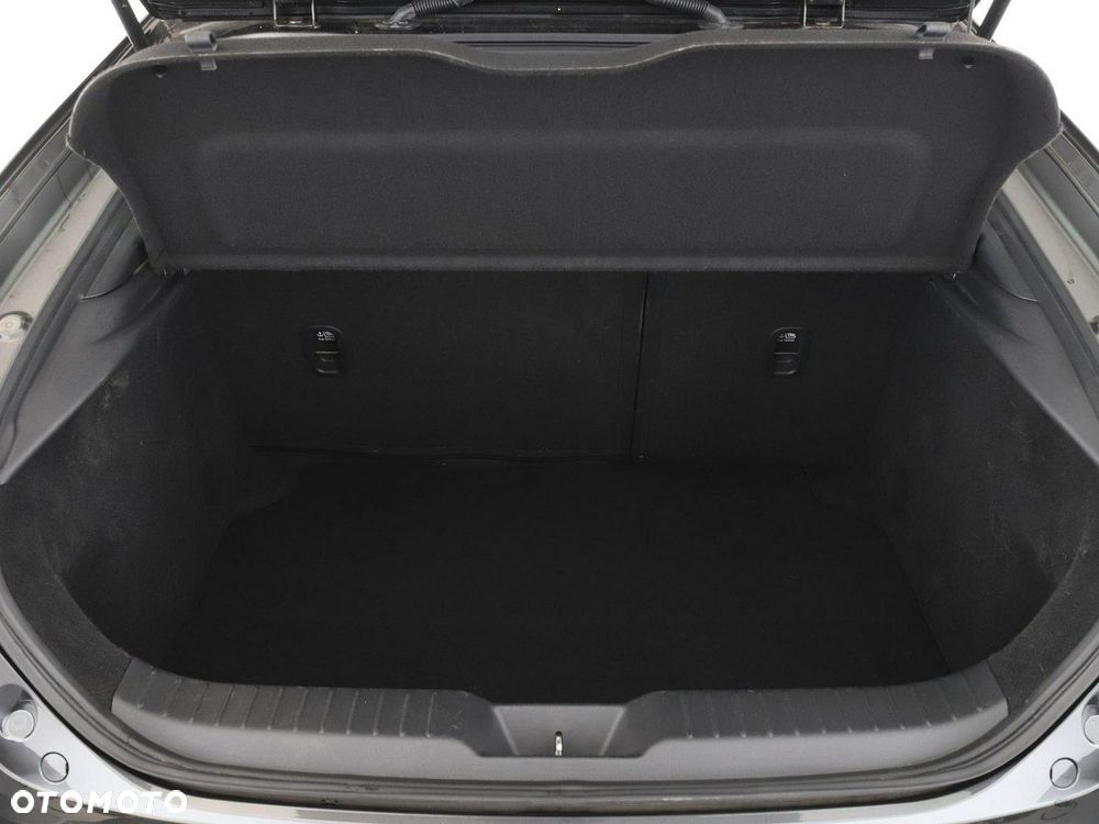 Mazda 3 e-SKYACTIV-G 2.0 M HYBRID 150 DRIVE SELECTION - 20