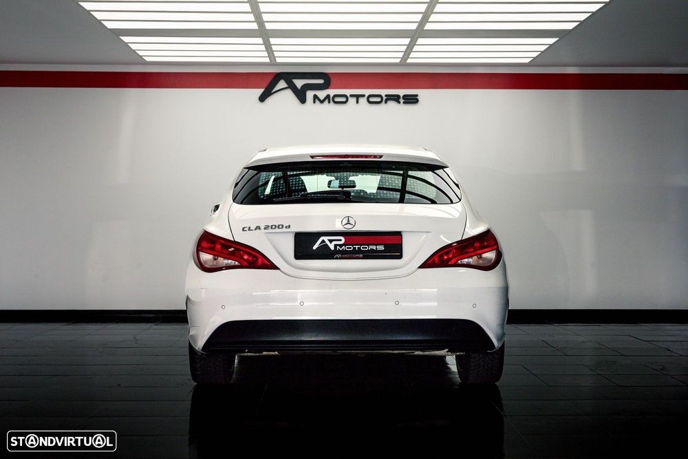 Mercedes-Benz CLA 200 d Shooting Brake Urban Aut. - 11