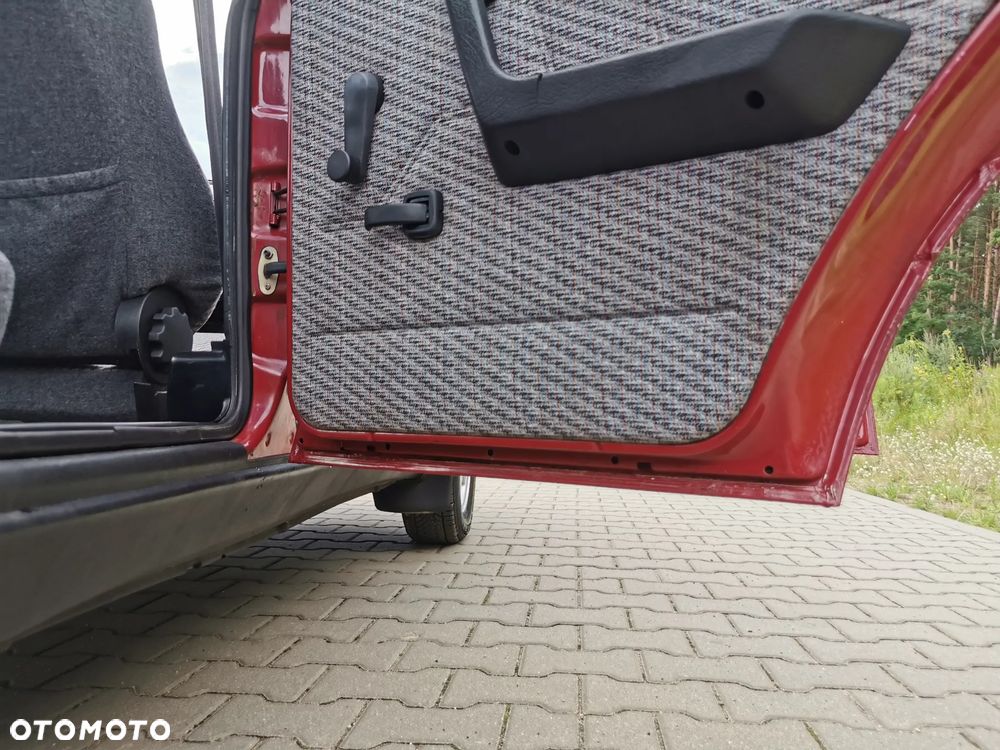 Polonez Caro - 25