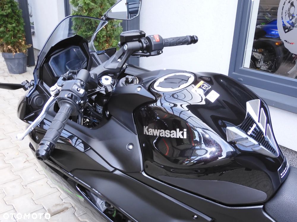 Kawasaki Ninja - 30