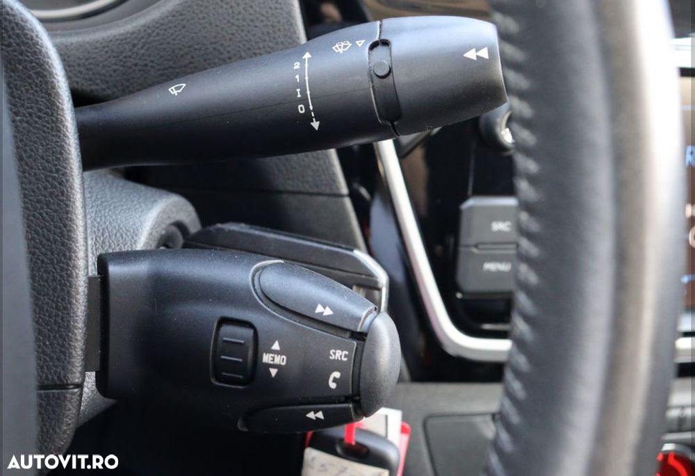 Peugeot 301 1.5 BlueHDI FAP Allure - 6