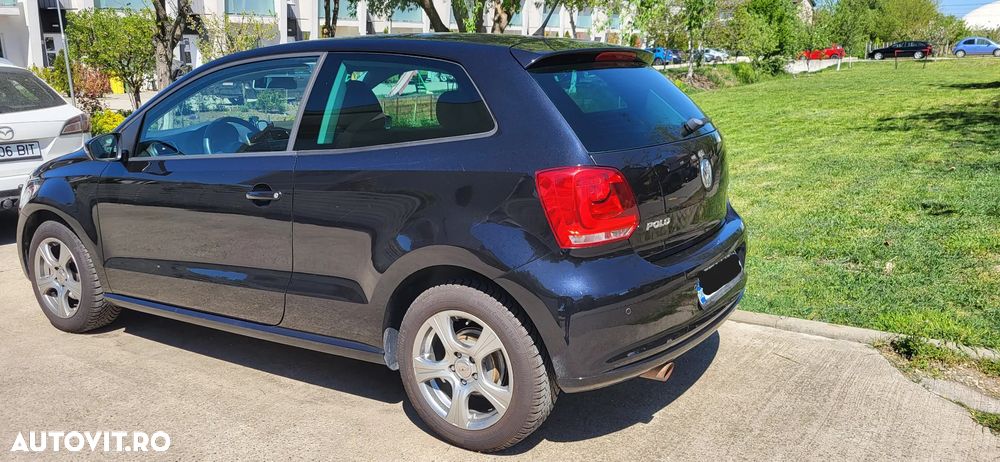 Volkswagen Polo - 2