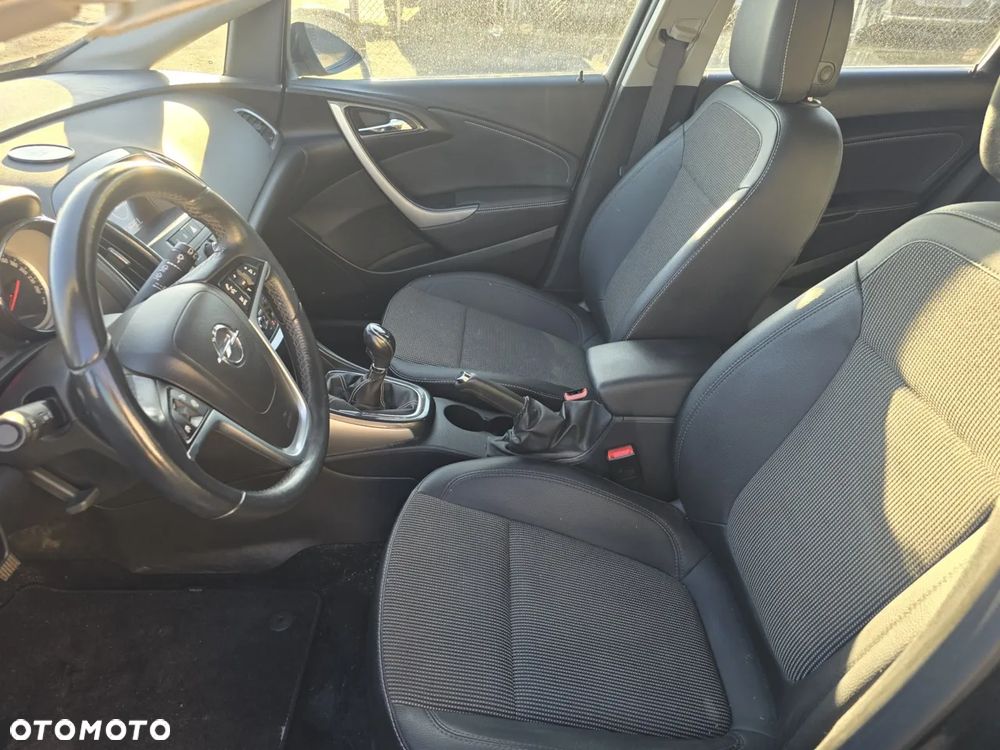 Opel Astra 1.7 CDTI DPF Cosmo - 14