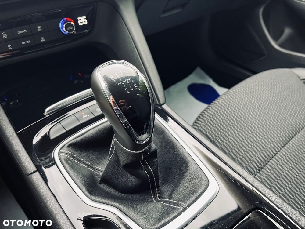 Opel Insignia Grand Sport 1.6 Diesel Business Innovation - 39