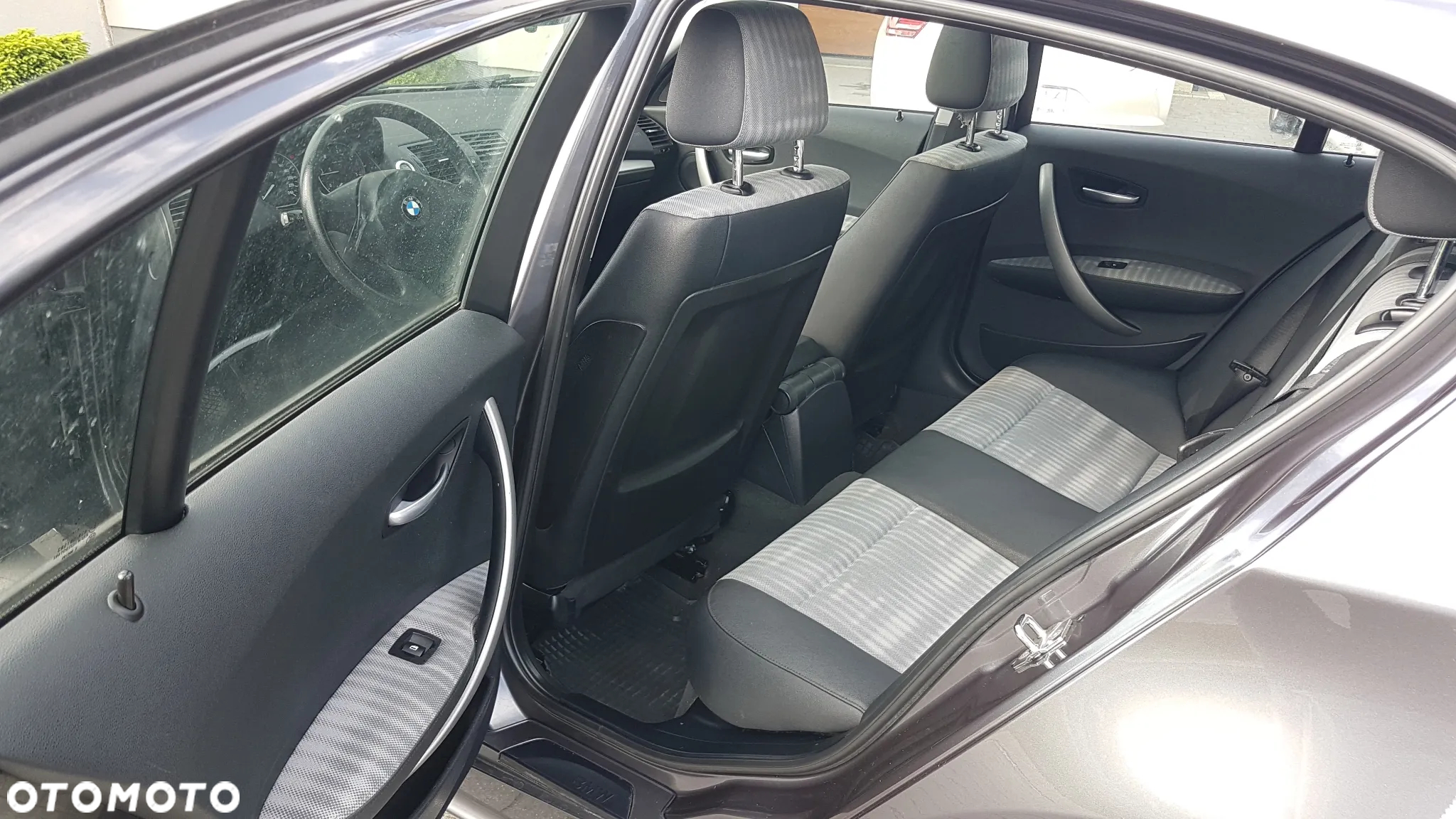 BMW Seria 1 118d - 9