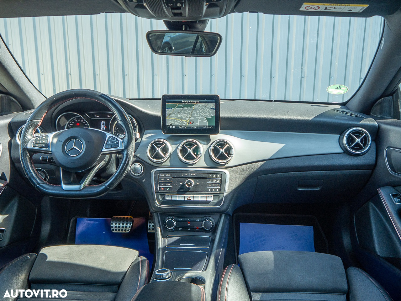 Mercedes-Benz CLA 180 7G-DCT AMG Line - 40