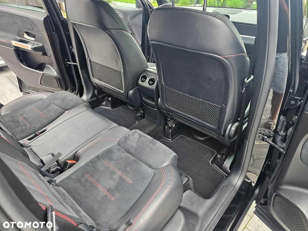 Mercedes-Benz GLB 200 AMG Line 7G-DCT - 12