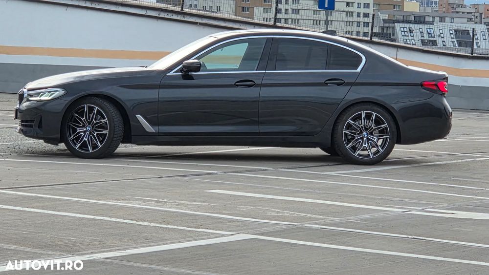 BMW Seria 5 520d AT MHEV - 38