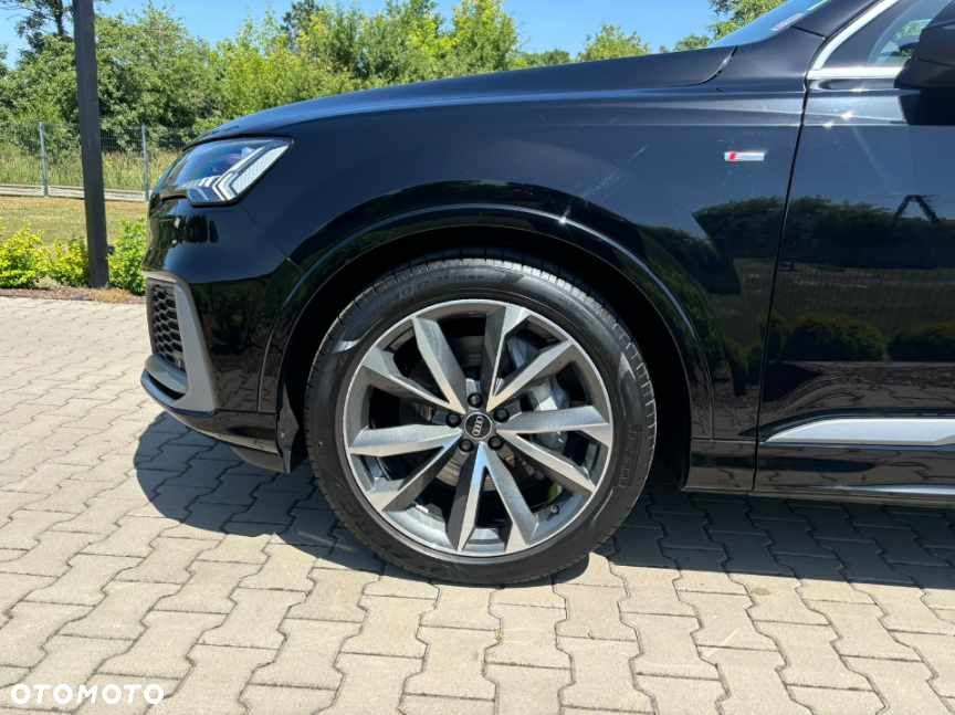 Audi Q7 55 TFSI mHEV Quattro S Line Tiptr - 2