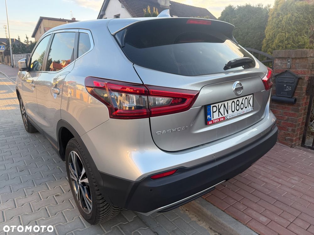 Nissan Qashqai 1.2 DIG-T N-Connecta Xtronic EU6 - 39