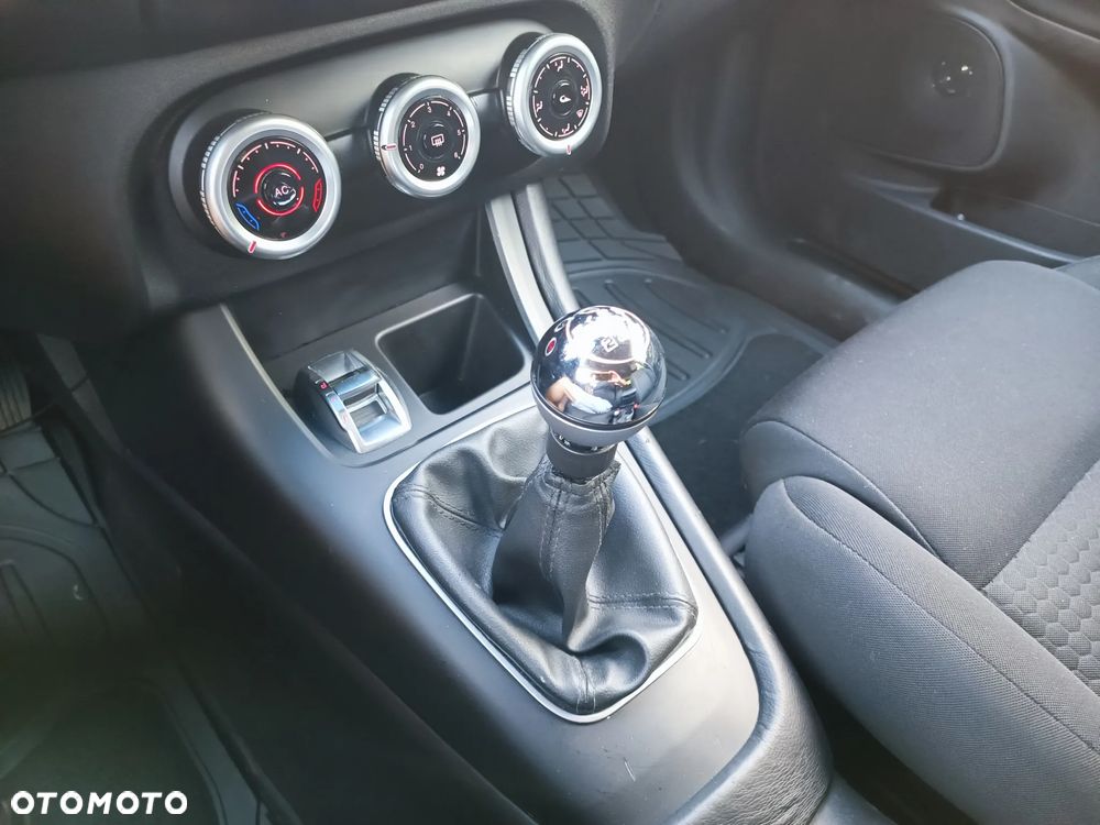 Alfa Romeo Giulietta 1.4 TB 16V Multiair - 20