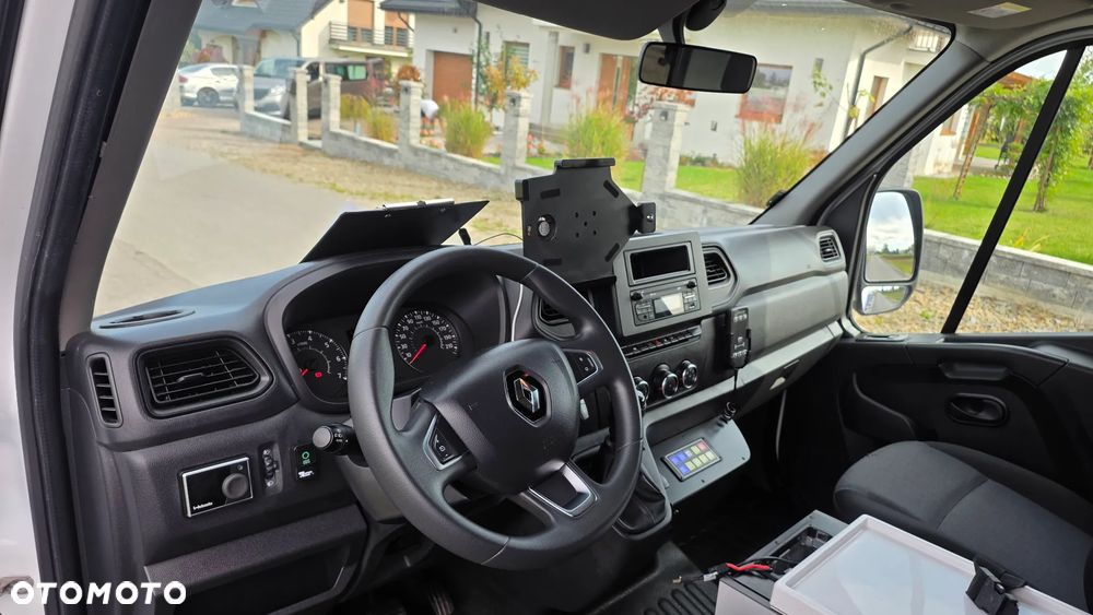 Renault Master Ambulans karetka gwarancja - 17