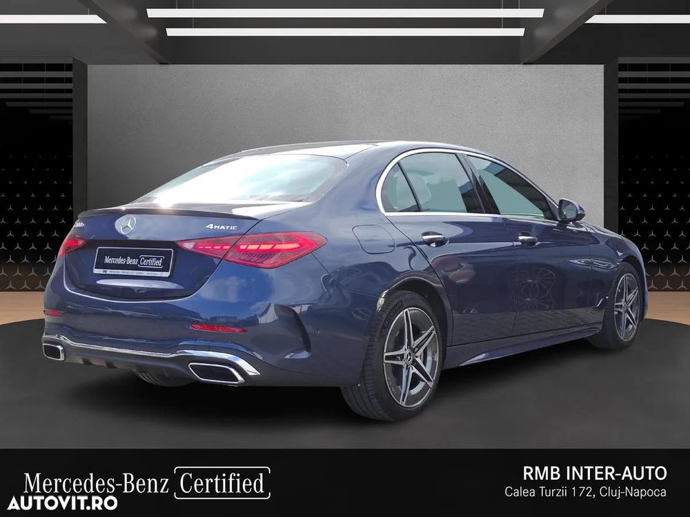 Mercedes-Benz C 300 e 4Matic 9G-TRONIC AMG Line - 3